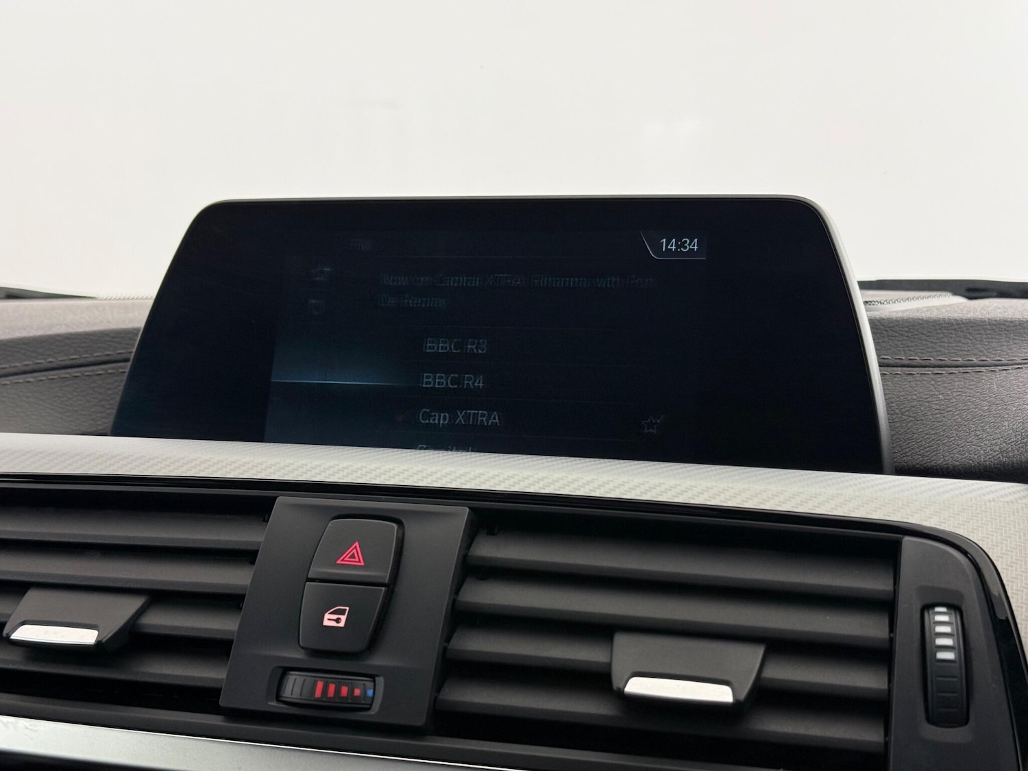 Used BMW 3 Series 2018 for sale - 76584687: Photo 32