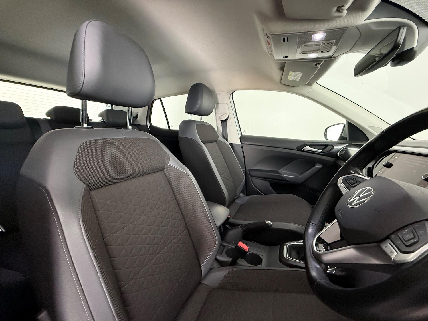 Used Volkswagen T-Cross 2021 for sale - 77181098: Photo 11