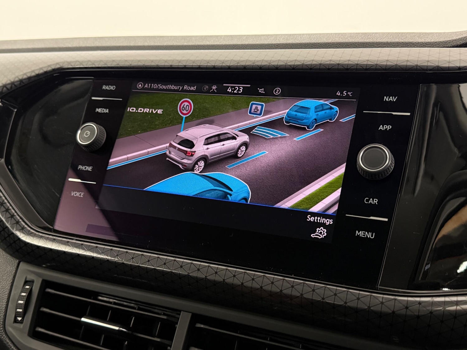 Used Volkswagen T-Cross 2021 for sale - 77181098: Photo 31