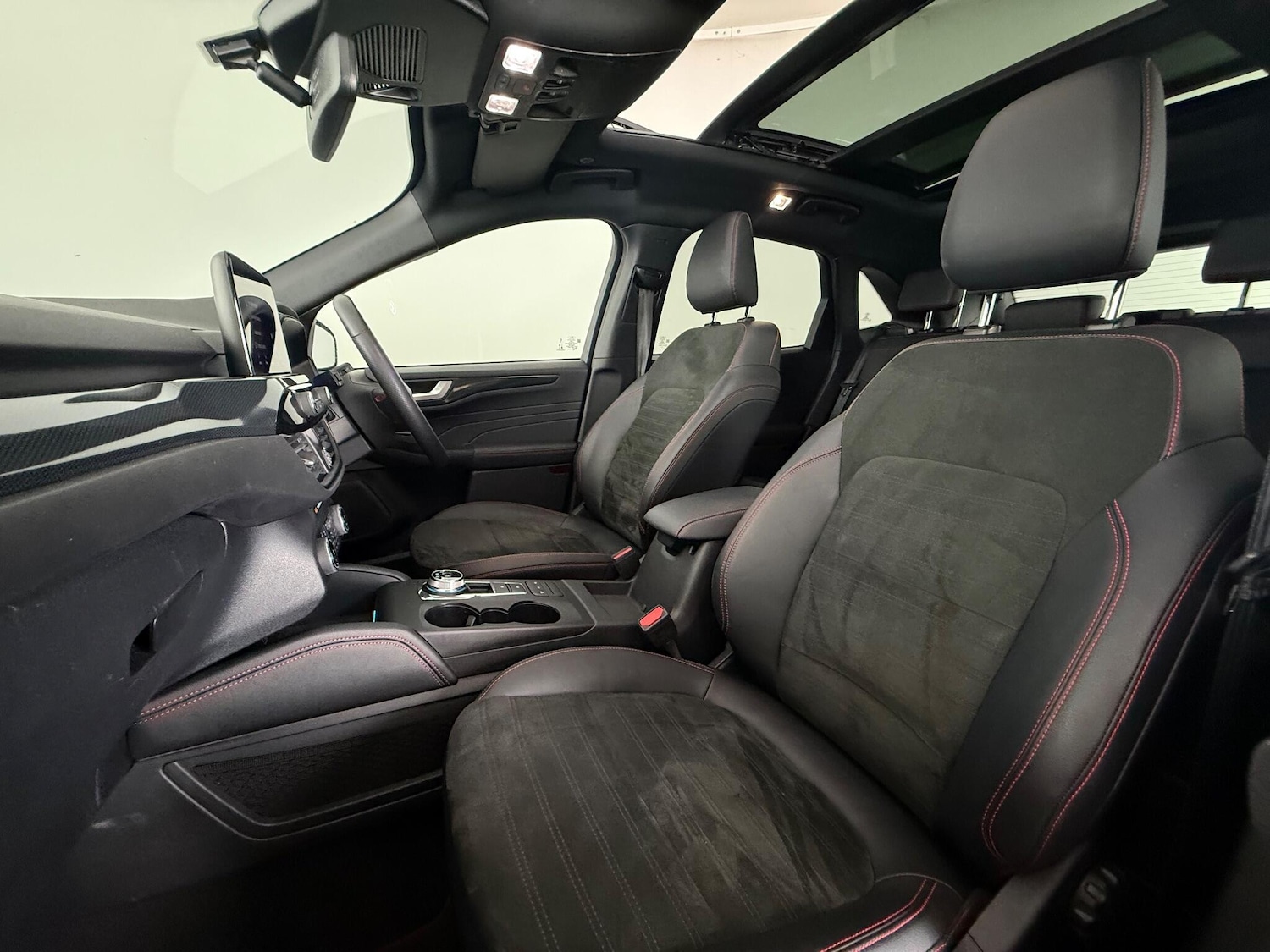 Used Ford Kuga 2023 for sale - 77180905: Photo 13