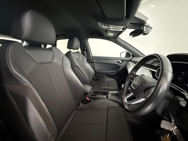 Used Audi Q3 2022 for sale - 76286123: Photo 17