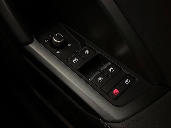 Used Audi Q3 2022 for sale - 76286123: Photo 27