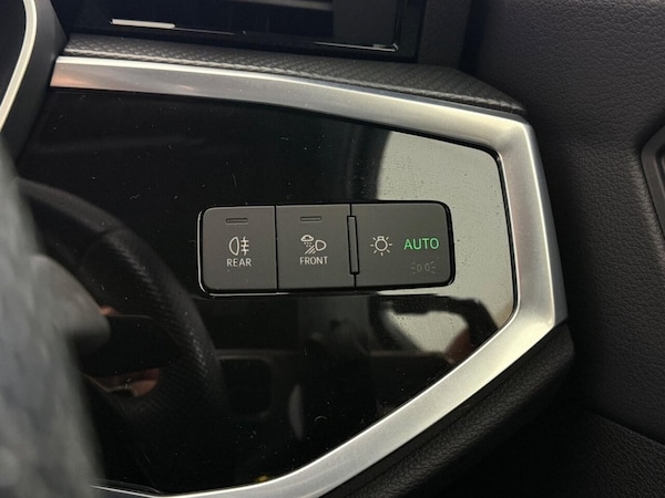 Used Audi Q3 2022 for sale - 76286123: Photo 28