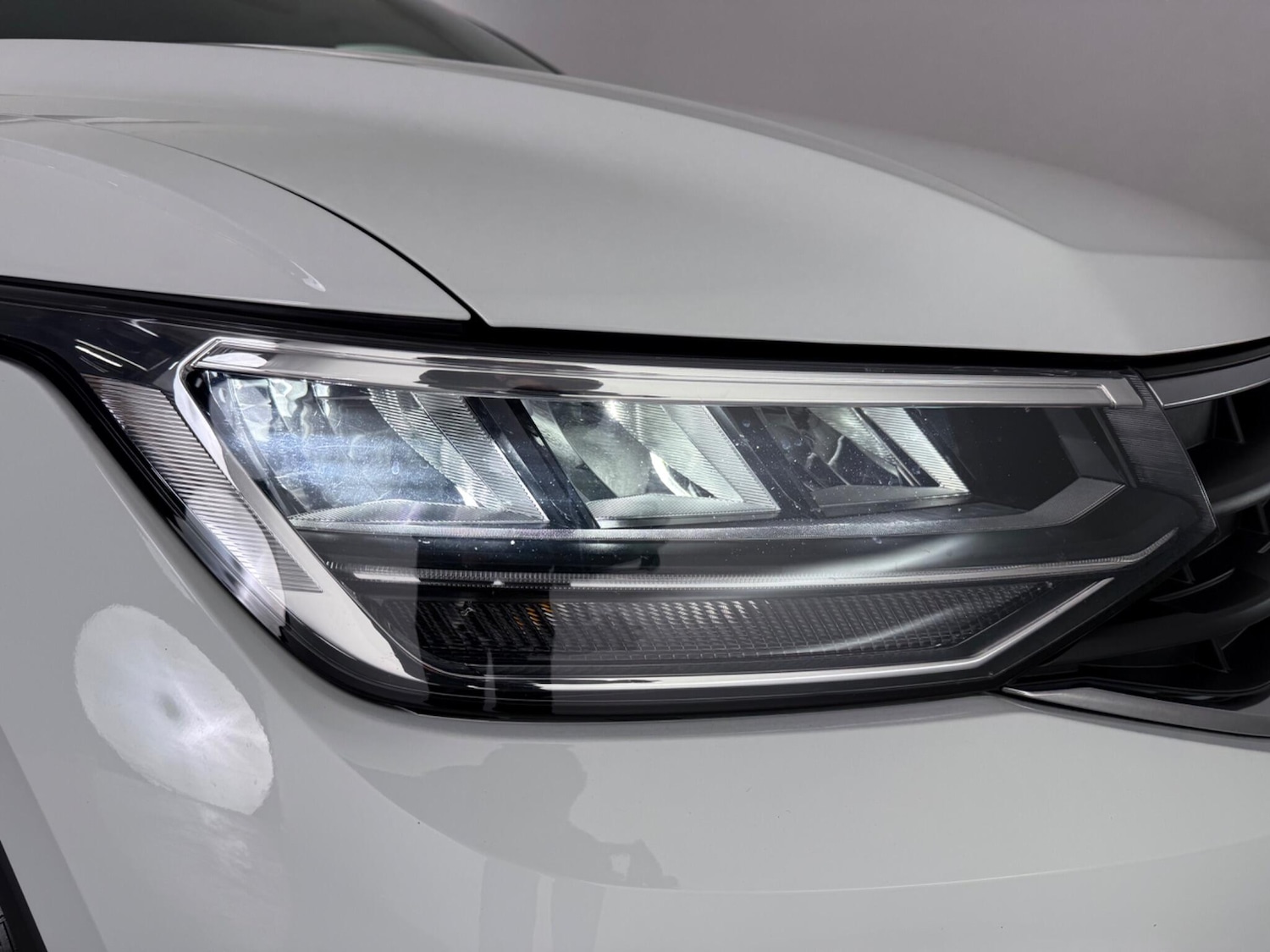 Used Volkswagen Tiguan 2022 for sale - 77243398: Photo 6