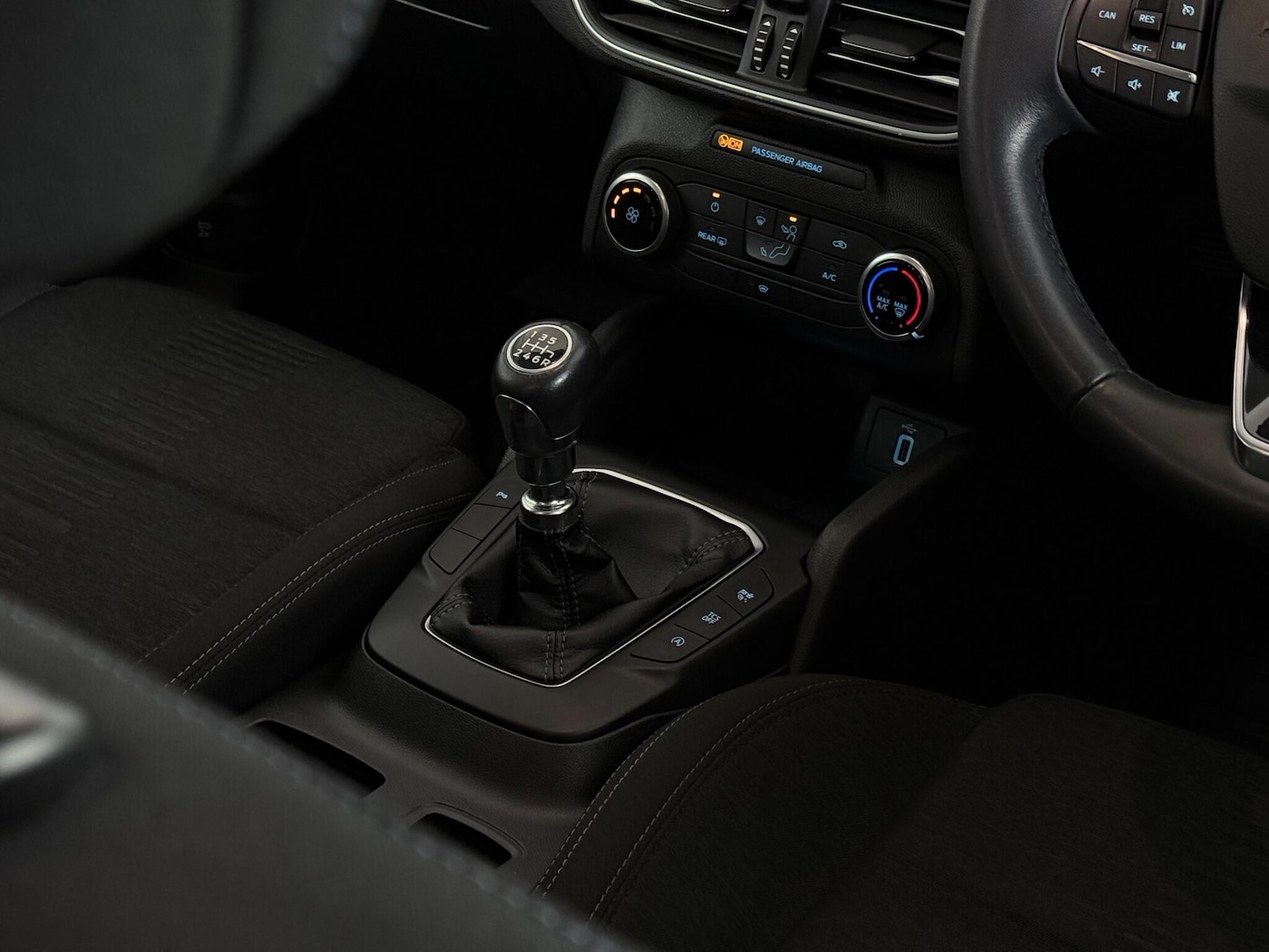 Used Ford Focus 2020 for sale - 76468427: Photo 20