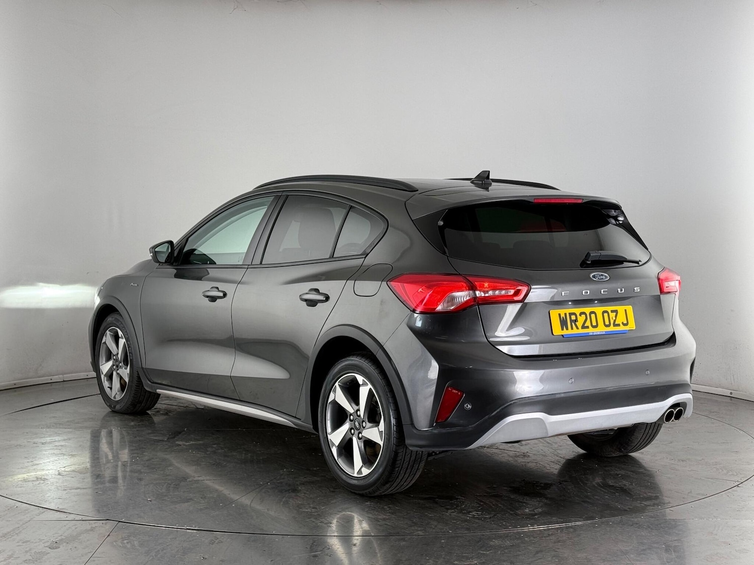 Used Ford Focus 2020 for sale - 76468427: Photo 4