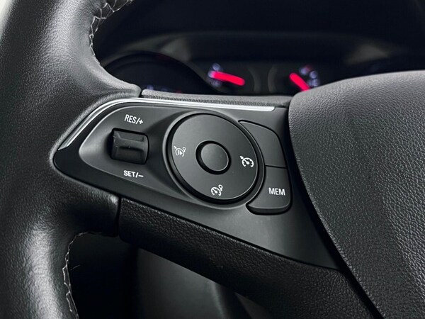 Used Vauxhall Crossland 2022 for sale - 76080318: Photo 25