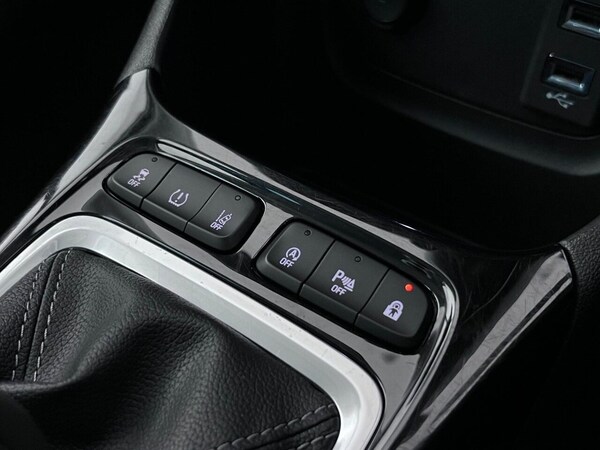 Used Vauxhall Crossland 2022 for sale - 76080318: Photo 42