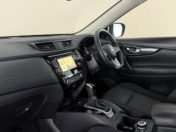 Used Nissan X-Trail 2018 for sale - 79727302: Photo