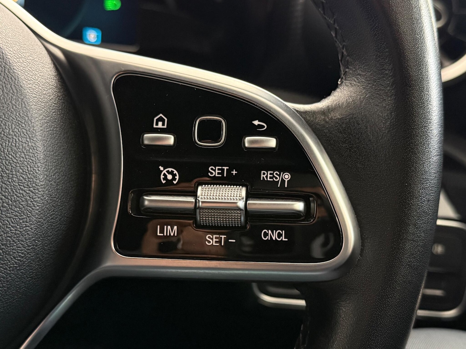 Used Mercedes-Benz A-Class 2019 for sale - 76742660: Photo 24