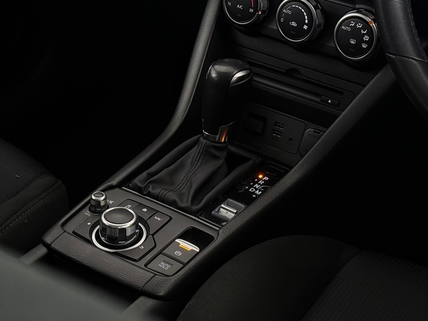 Used Mazda CX-3 2019 for sale - 77222790: Photo 32