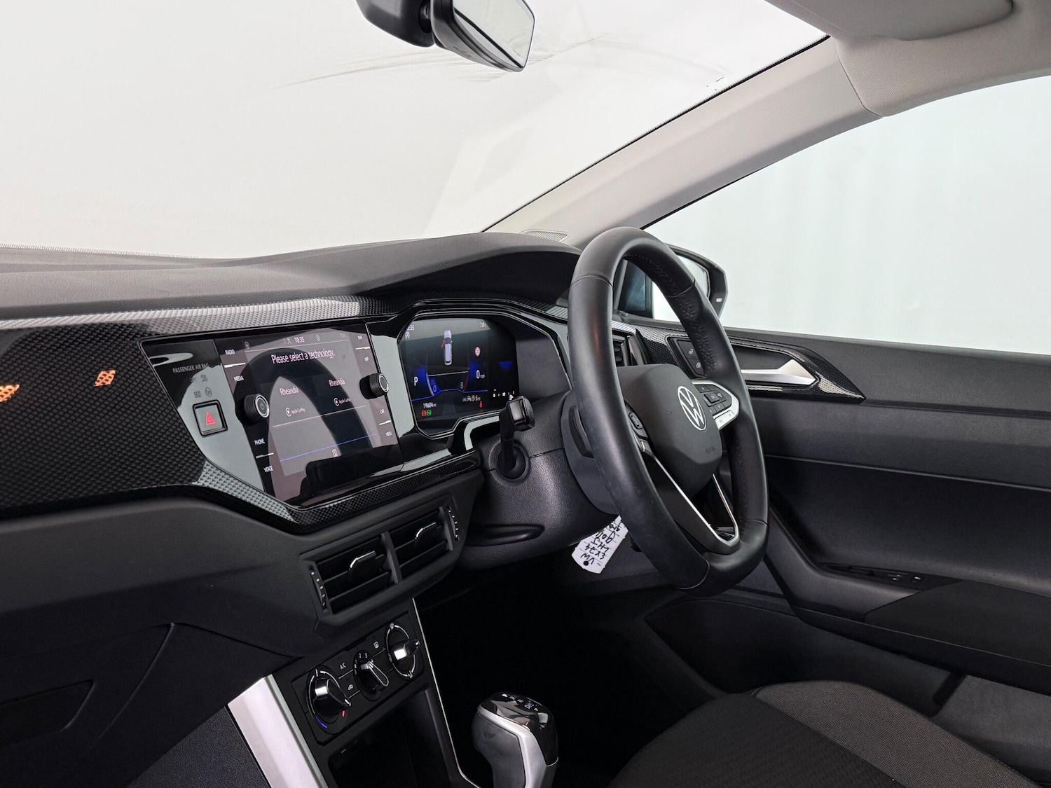 Used Volkswagen Polo 2024 for sale - 77221889: Photo 12