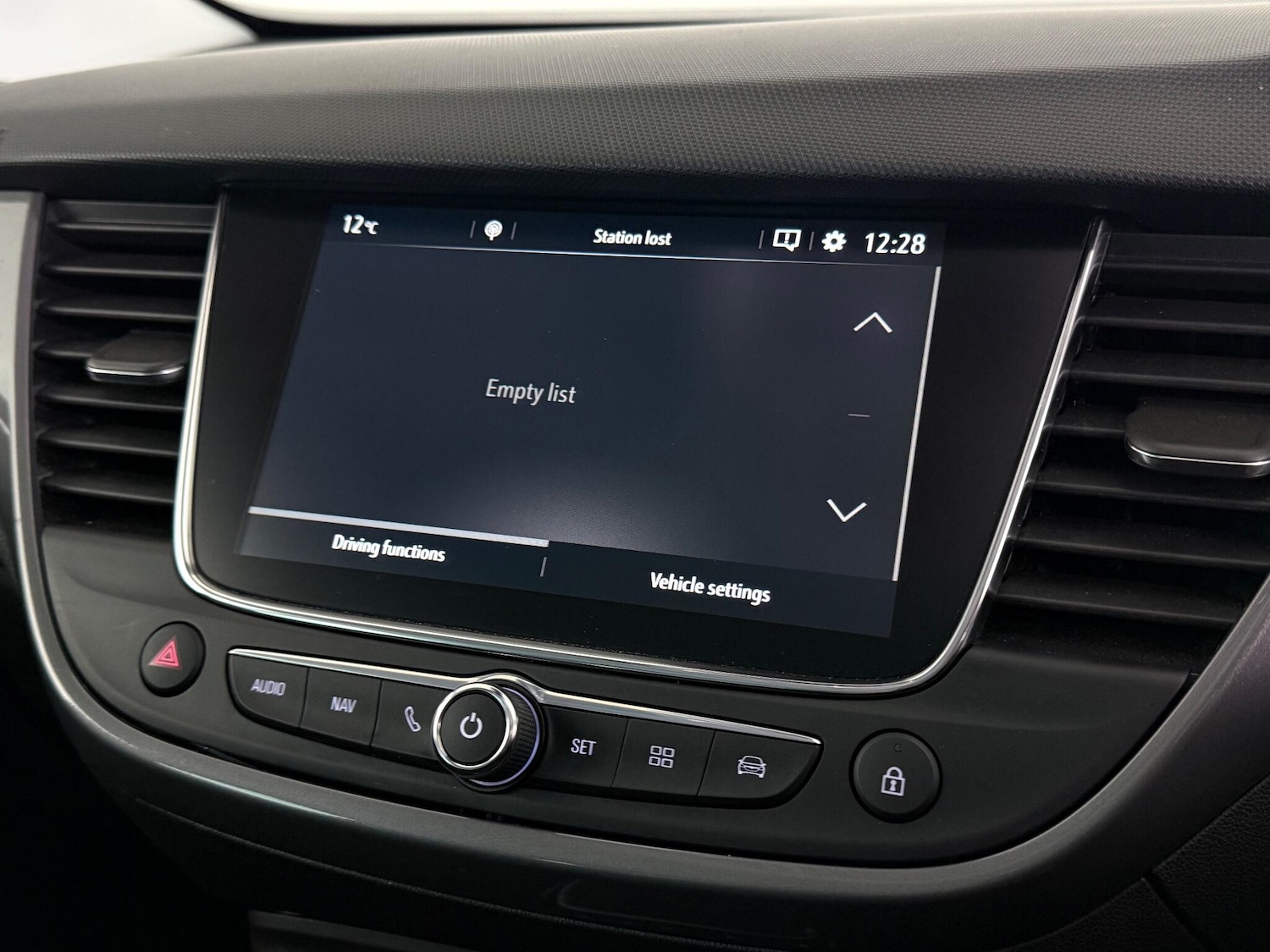 Used Vauxhall Crossland 2022 for sale - 77180812: Photo 22