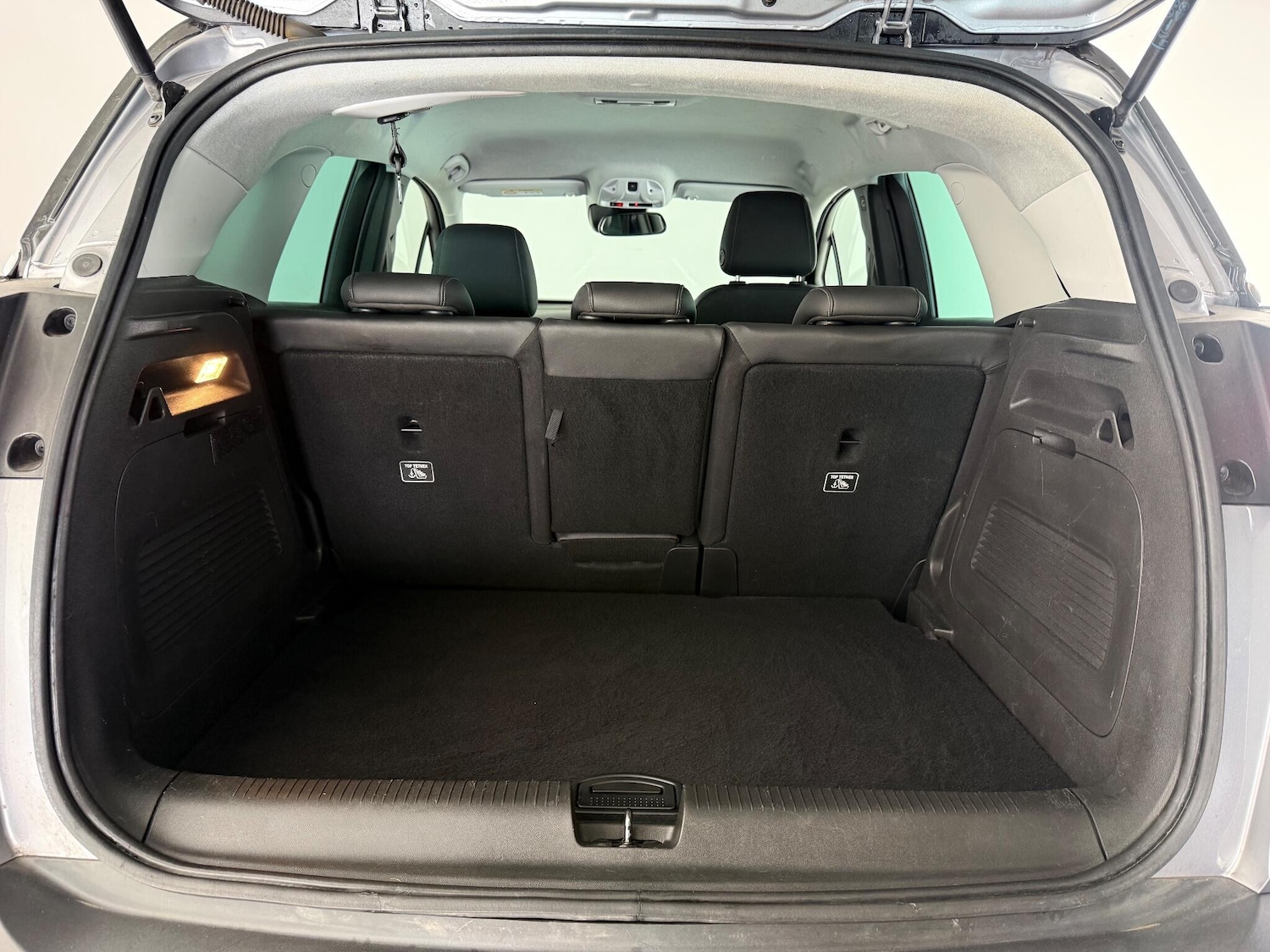 Used Vauxhall Crossland 2022 for sale - 77180812: Photo 9