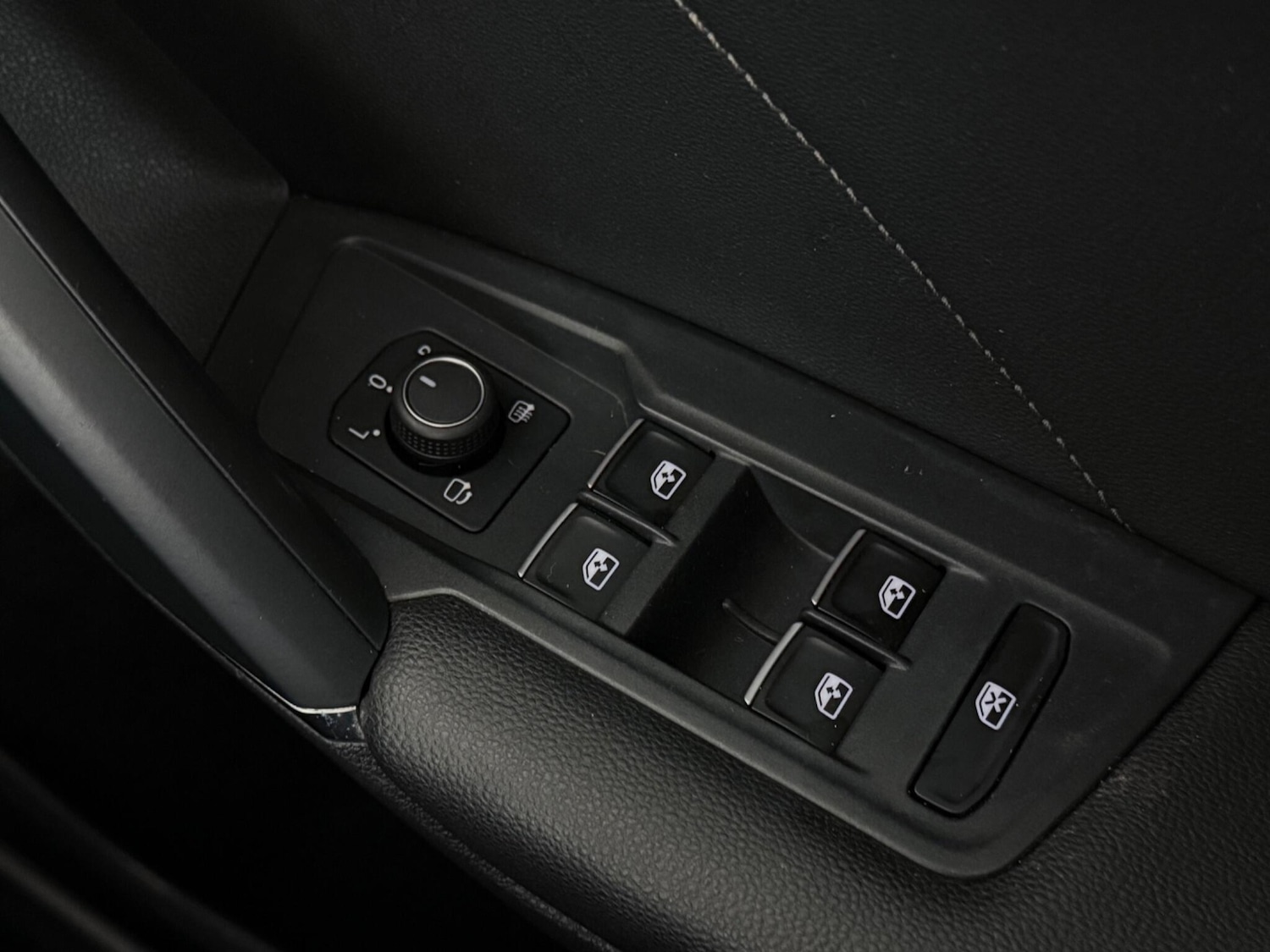 Used Volkswagen Tiguan 2018 for sale - 77181165: Photo 23