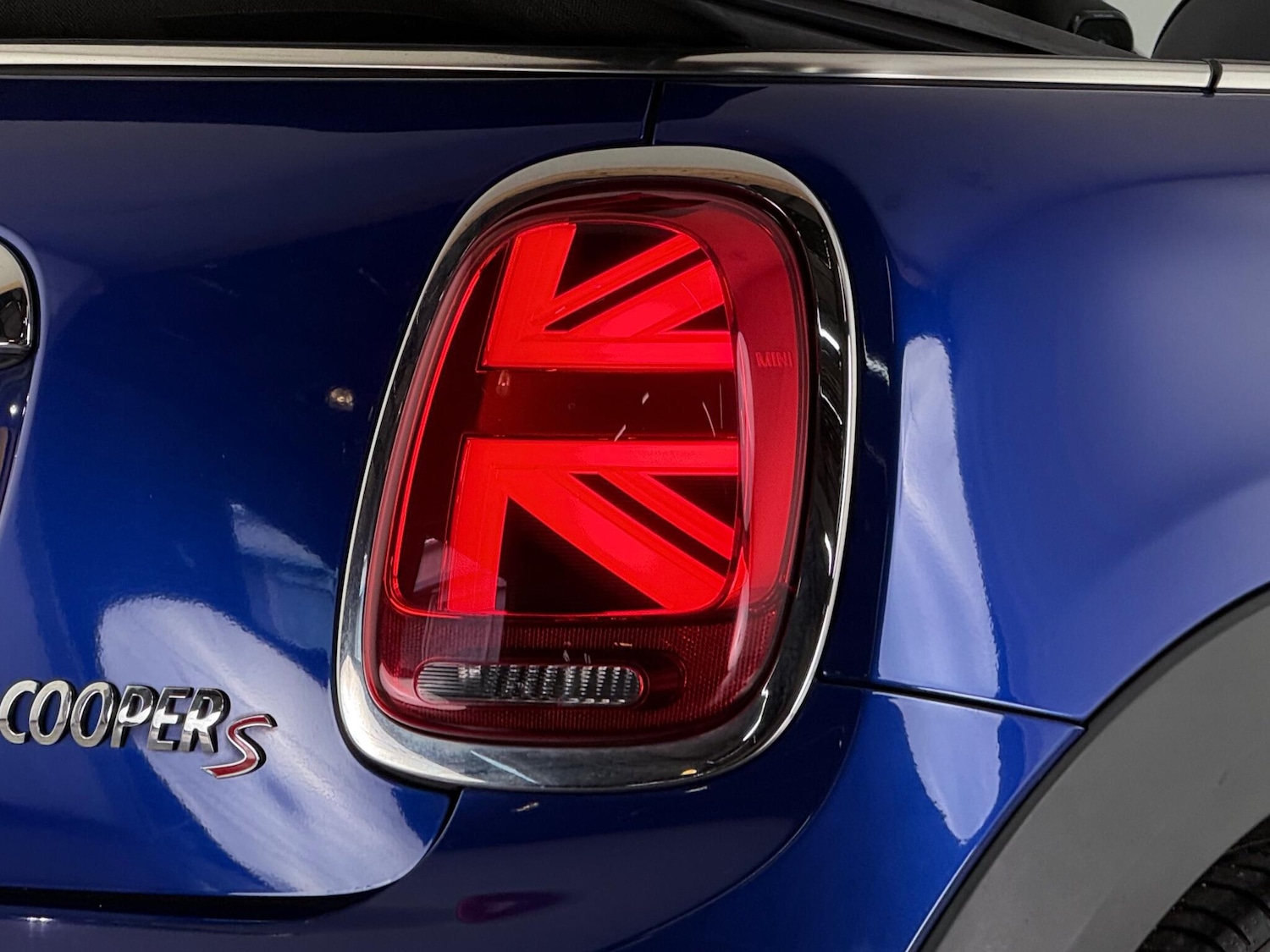 Used MINI Convertible for sale - 76468295: Photo 14