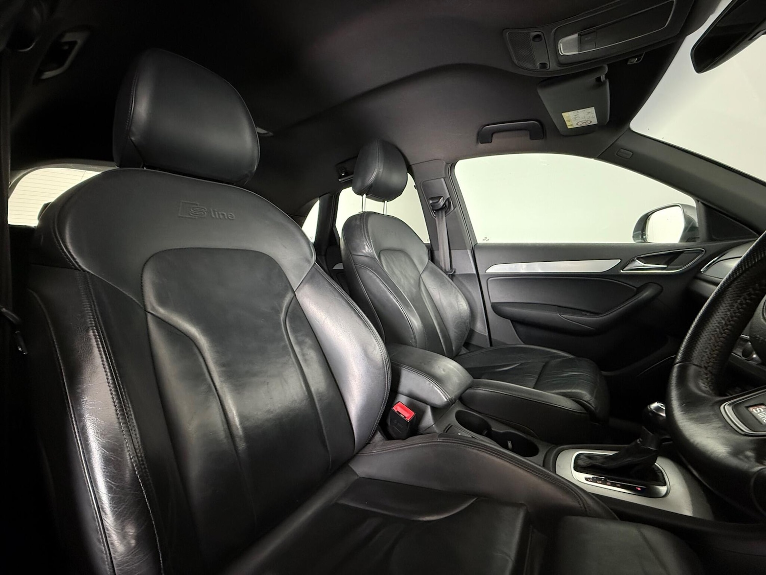 Used Audi Q3 2016 for sale - 78132073: Photo 11