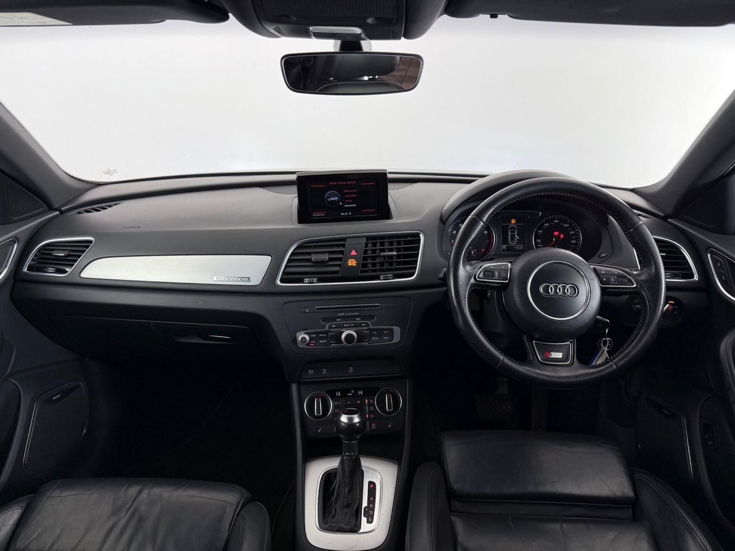 Used Audi Q3 2016 for sale - 78132073: Photo 15