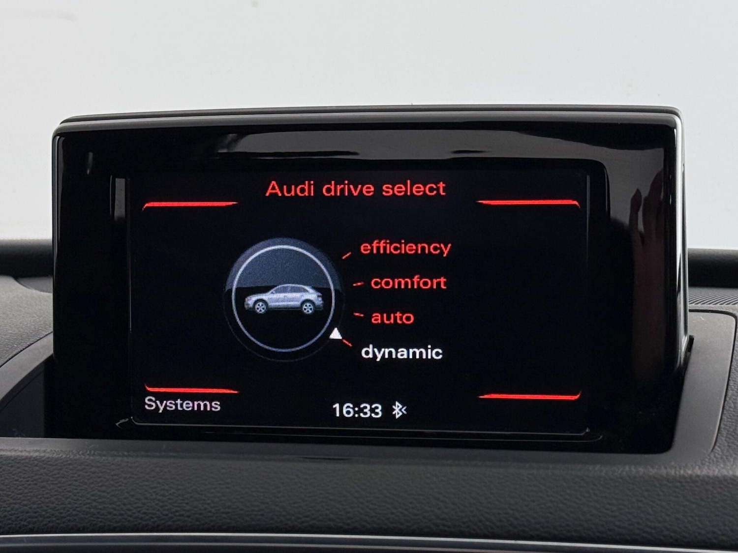 Used Audi Q3 2016 for sale - 78132073: Photo 21