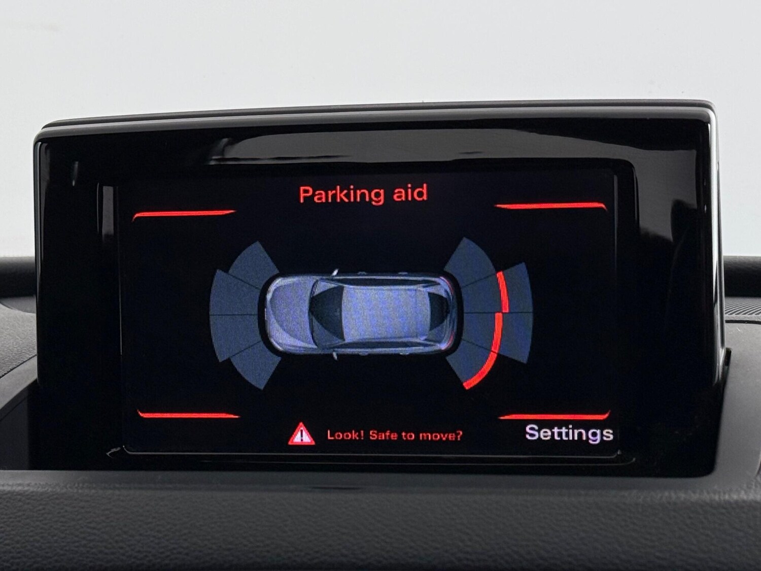 Used Audi Q3 2016 for sale - 78132073: Photo 25