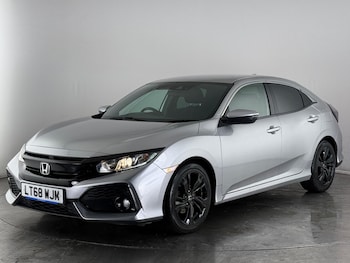 Used Honda Civic 2018 for sale - 76468264: Photo