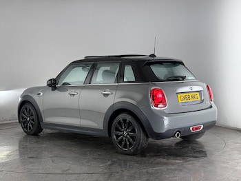 Used MINI Hatch 2019 for sale - 76539218: Photo
