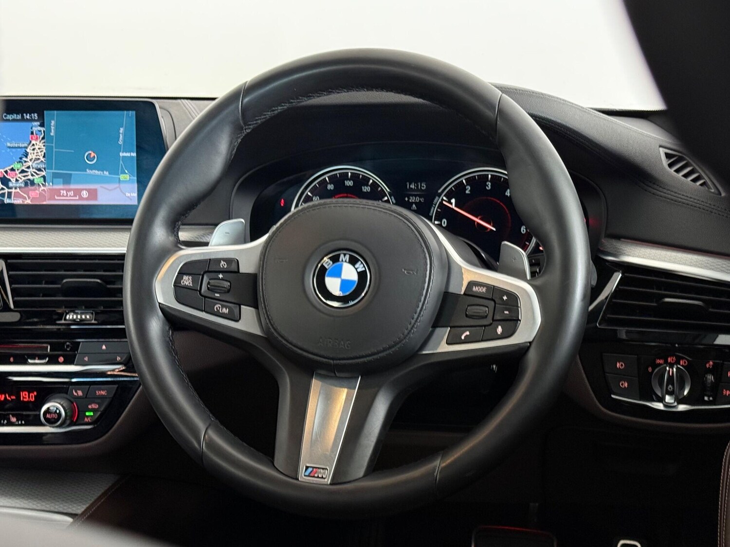 Used BMW 5 Series 2019 for sale - 77243836: Photo 11