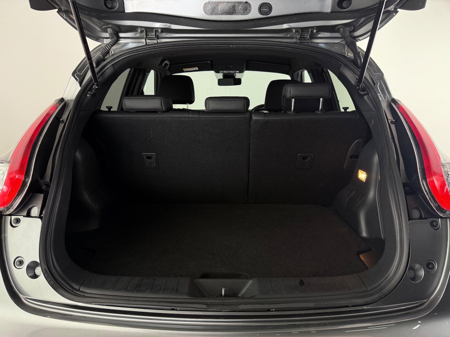 Used Nissan Juke 2017 for sale - 77217016: Photo 8