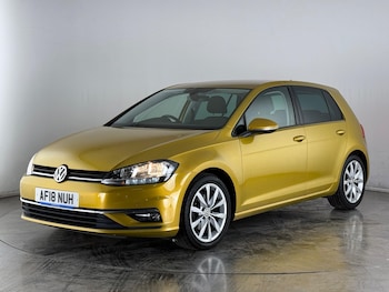 Used Volkswagen Golf 2018 for sale - 78676778: Photo