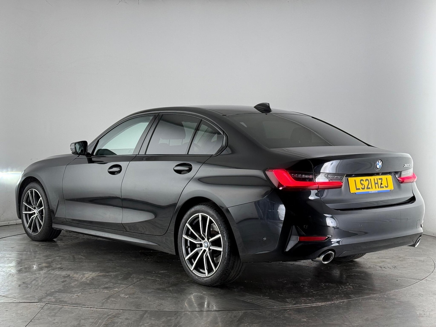 Used BMW 3 Series 2021 for sale - 77246869: Photo 4