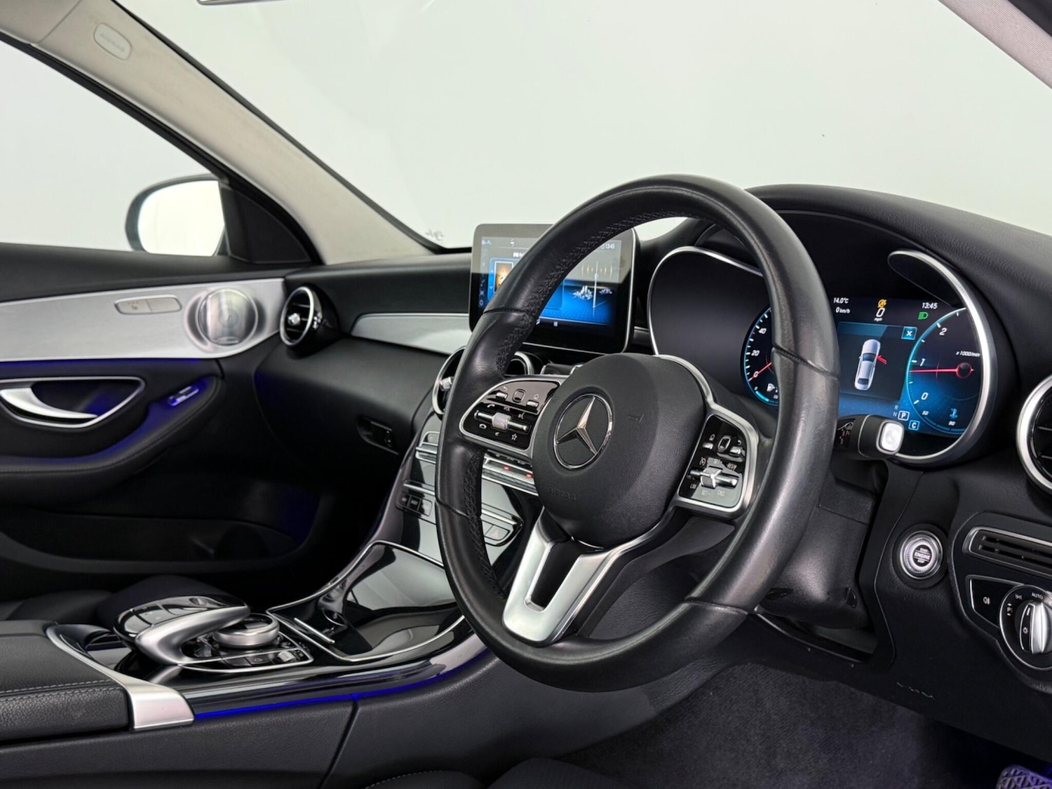 Used Mercedes-Benz C Class 2019 for sale - 78026980: Photo 11