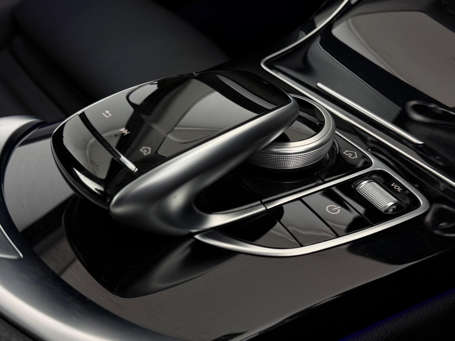 Used Mercedes-Benz C Class 2019 for sale - 78026980: Photo 36