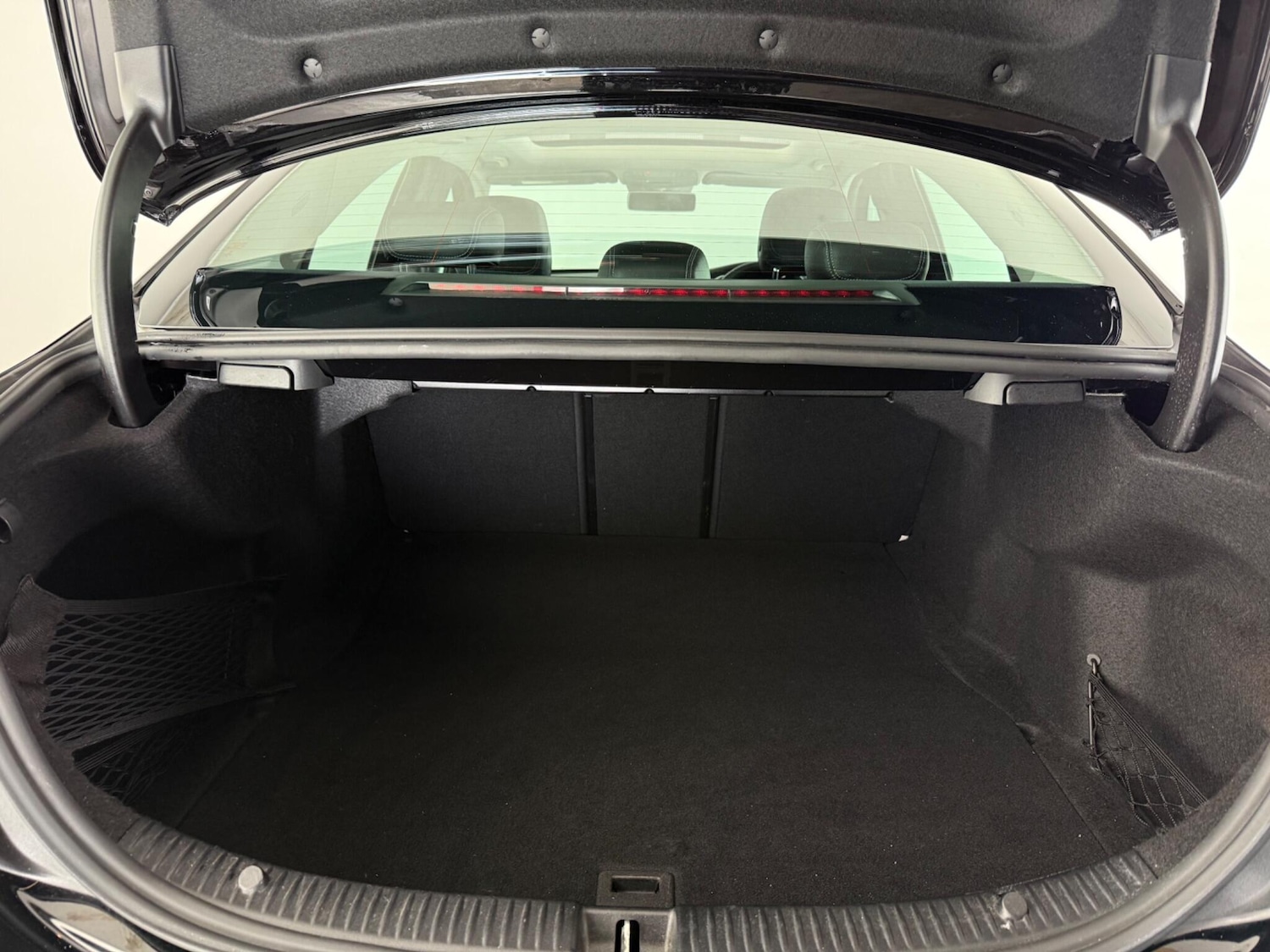 Used Mercedes-Benz C Class 2019 for sale - 78026980: Photo 8