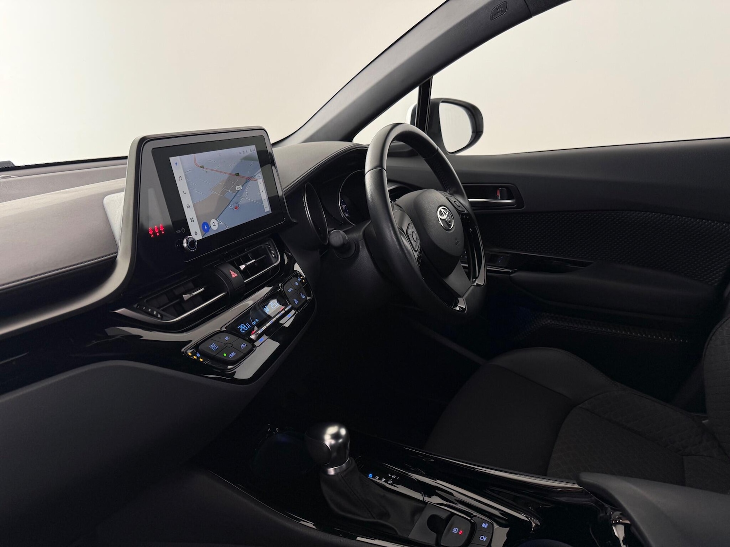 Used Toyota C-HR for sale - 76468095: Photo 17