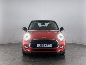 Used MINI Hatch 2018 for sale - 77345813: Photo