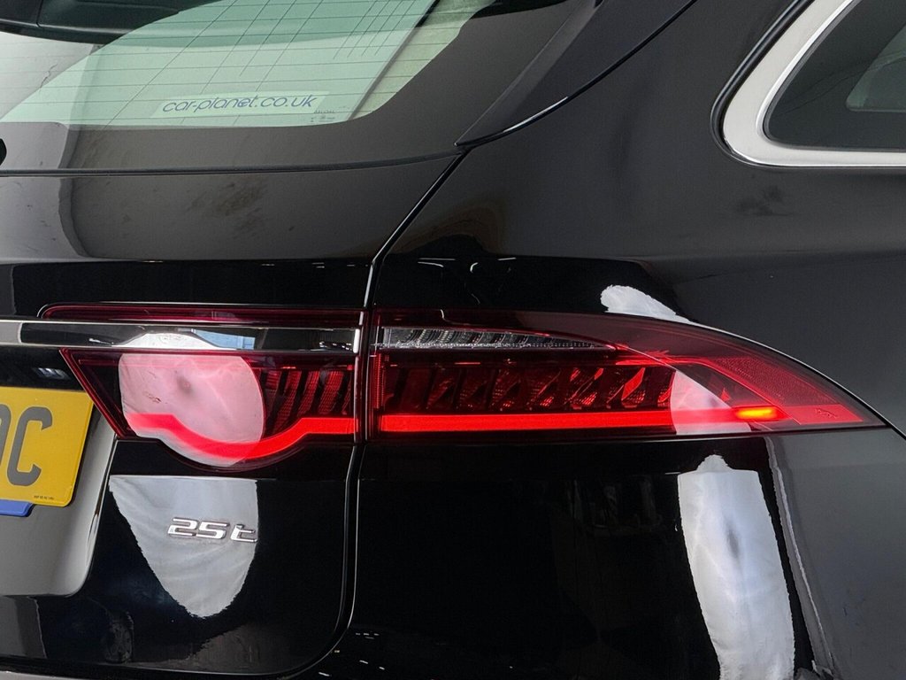 Used Jaguar XF 2019 for sale - 76323355: Photo 10