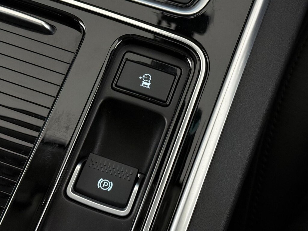 Used Jaguar XF 2019 for sale - 76323355: Photo 36