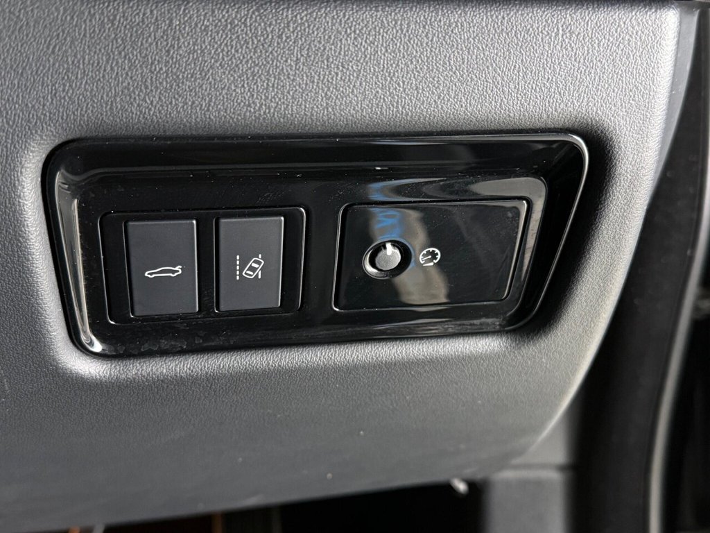 Used Jaguar XF 2019 for sale - 76323355: Photo 41