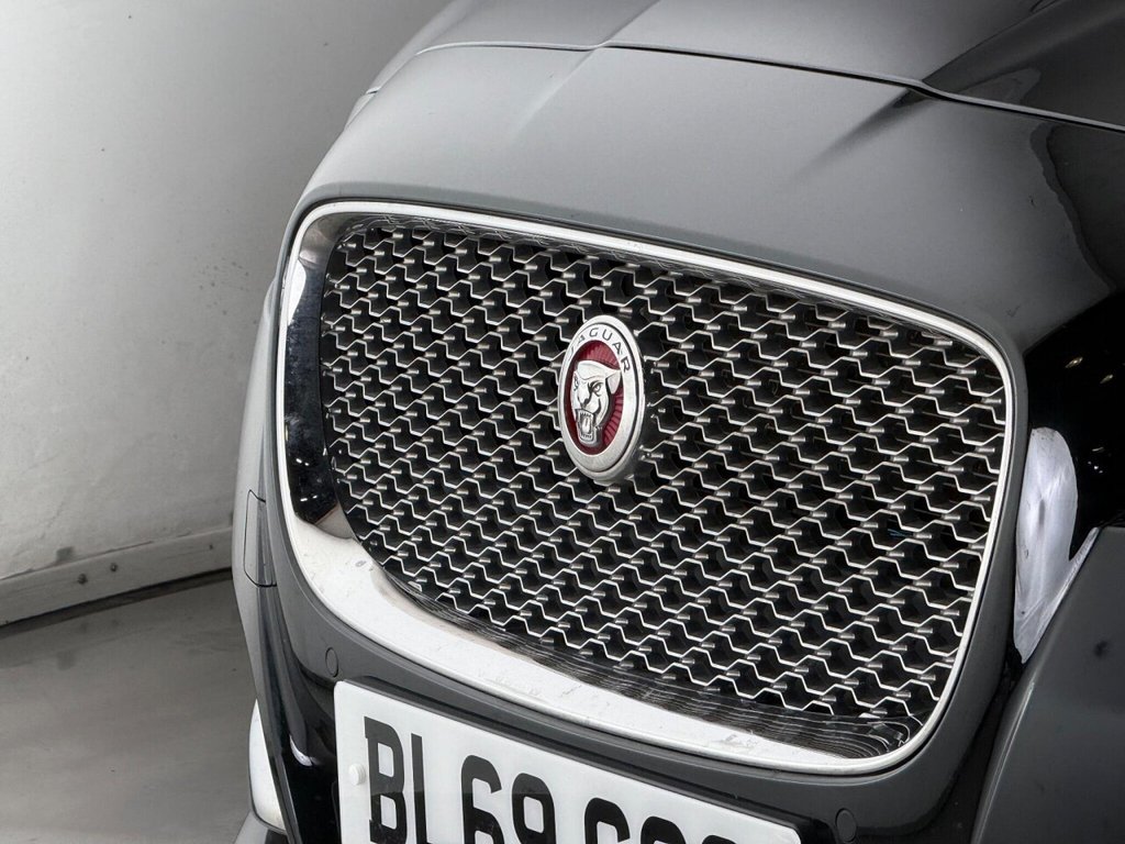 Used Jaguar XF 2019 for sale - 76323355: Photo 44