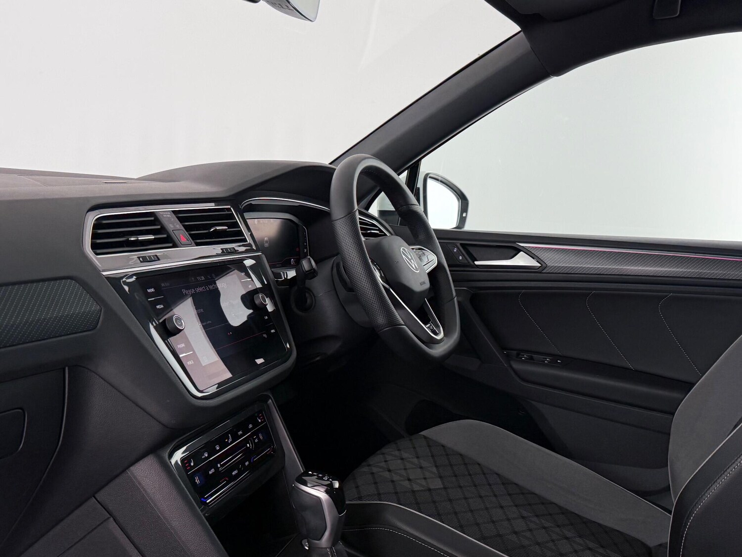 Used Volkswagen Tiguan 2022 for sale - 77364857: Photo 16