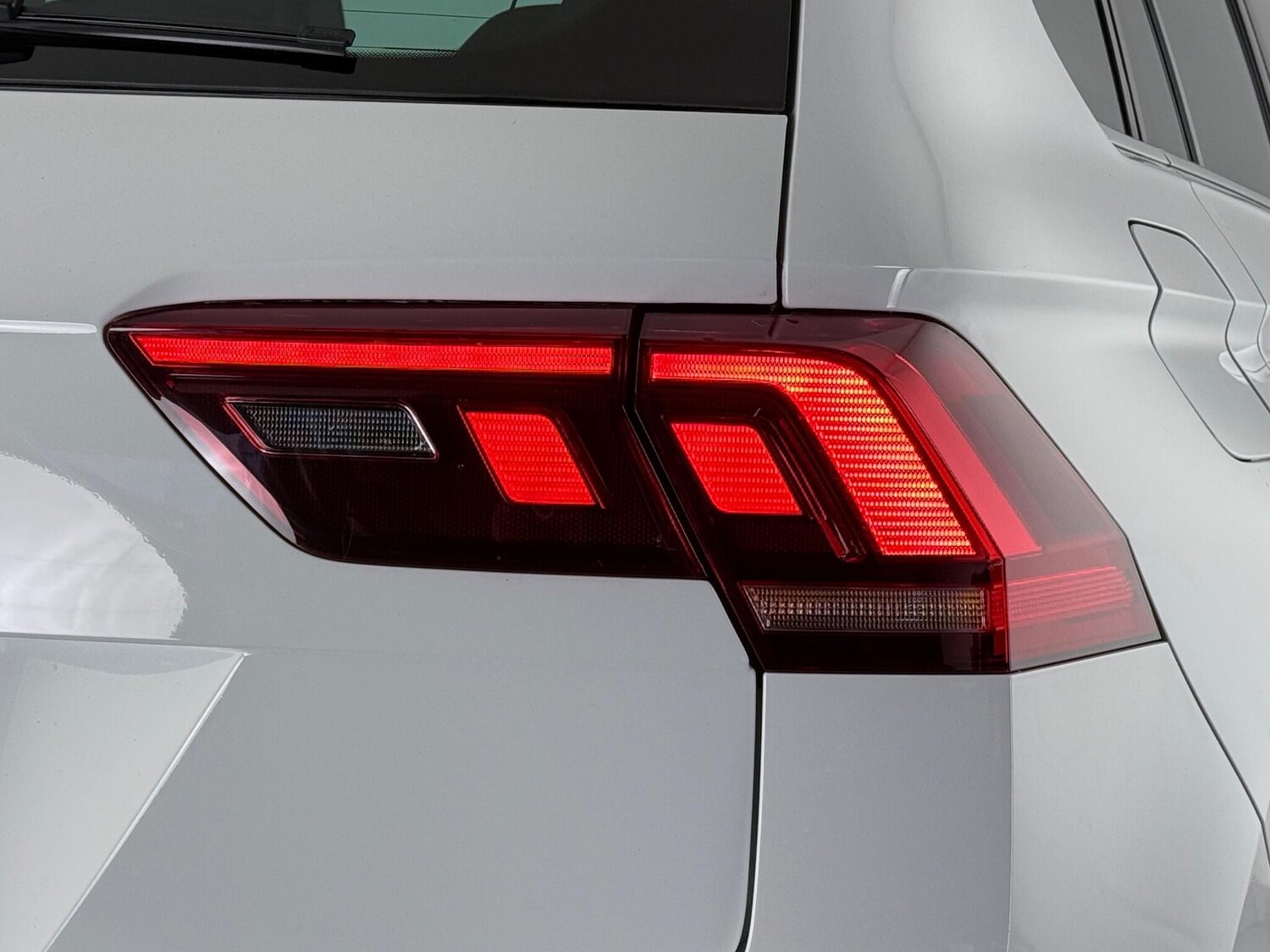 Used Volkswagen Tiguan 2022 for sale - 77364857: Photo 8