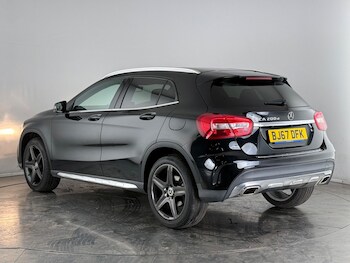 Used Mercedes-Benz GLA 2017 for sale - 77696954: Photo