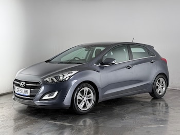 Used Hyundai i30 2015 for sale - 76513494: Photo