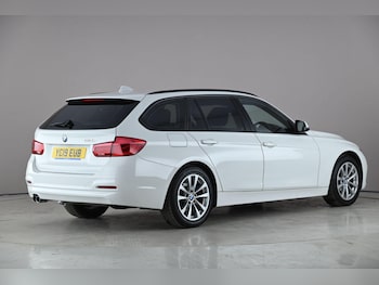 Used BMW 3 Series 2019 for sale - 77958635: Photo