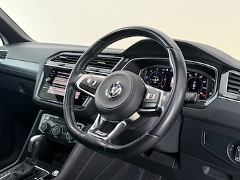 Used Volkswagen Tiguan 2019 for sale - 79533640: Photo