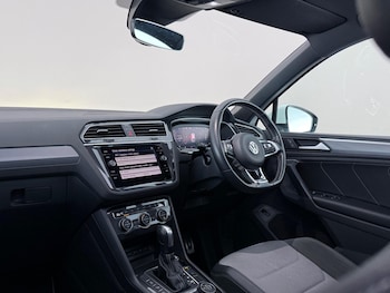 Used Volkswagen Tiguan 2019 for sale - 79533640: Photo