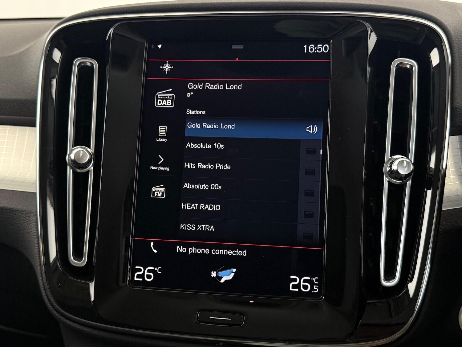 Used Volvo XC40 2021 for sale - 77216943: Photo 25