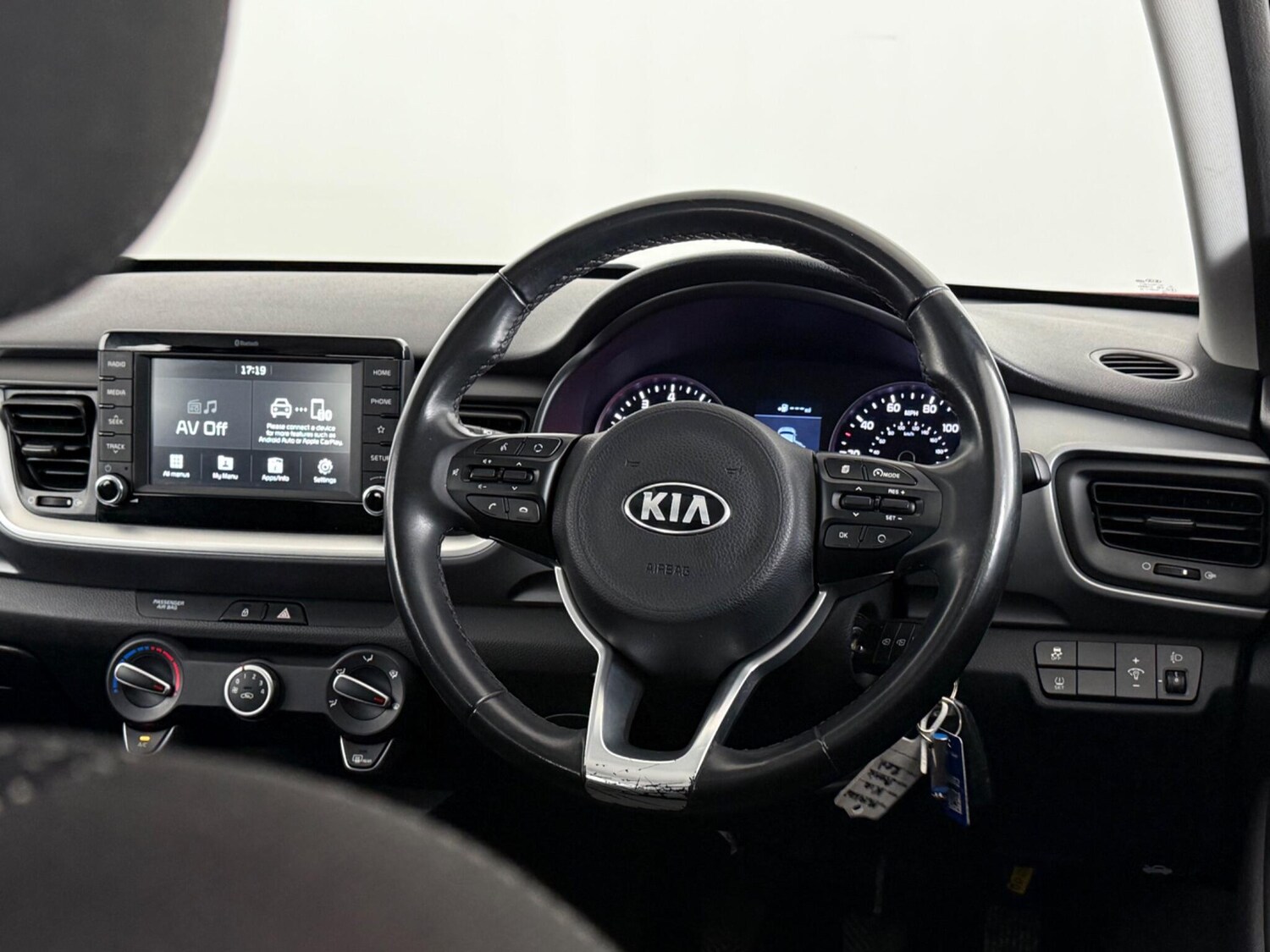 Used Kia Stonic 2019 for sale - 77744240: Photo 15