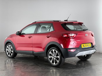 Used Kia Stonic 2019 for sale - 77744240: Photo