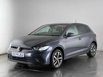 Used Volkswagen Polo 2024 for sale - 77180944: Photo